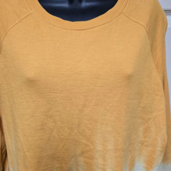 Athleta Womens Sundown Dip Dye Sweatshirt Abyssinian Yellow Sz Med - Picture 3 of 11